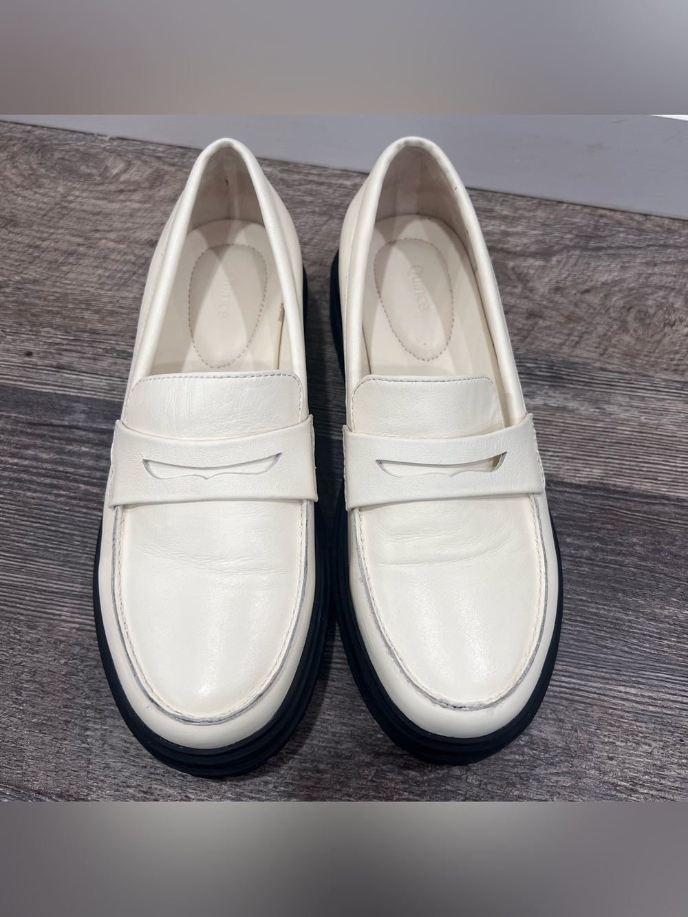 Quince Women’s Italian Leather Lug Sole Loafer Size 7.5 White/Black Preppy Comfy